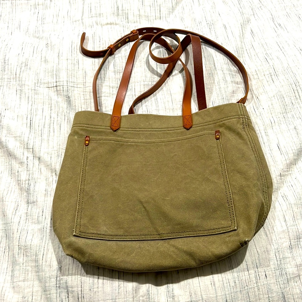 Green bag, brown leather straps, gently used